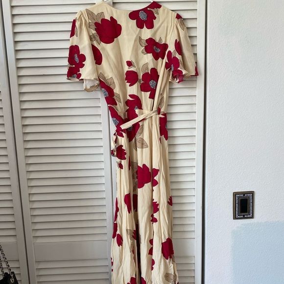 Privacy please kimono dress - Picture 4 of 6